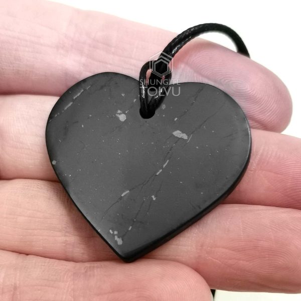 shungite pendant heart