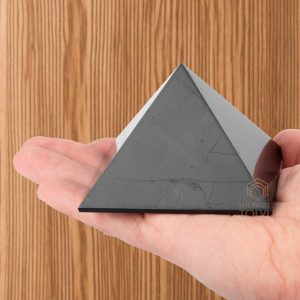 pyramid of shungite 70 mm